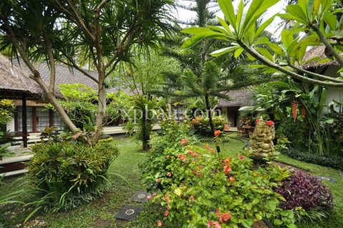 Vila 5 kamar tidur di Karangasem, Karang Asem, Bali (934)