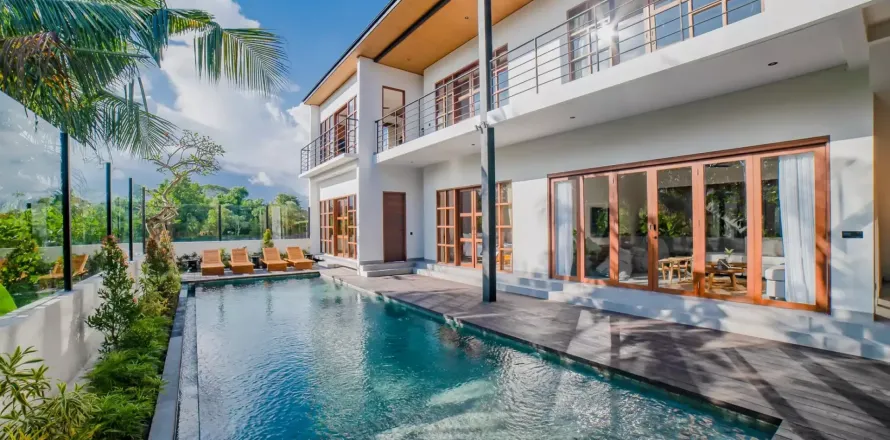 5 bedrooms Villa in Cemagi, Mengwi, Badung, Bali (11464)