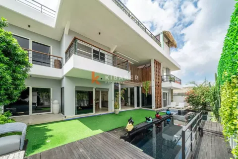 Vila 3 kamar tidur di Canggu, Badung, Bali (13096)