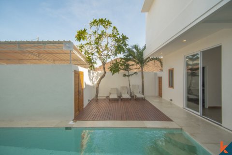 Vila 5 kamar tidur di Kerobokan, Badung, Bali (11948)
