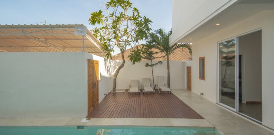 5 bedrooms Villa in Kerobokan, Badung, Bali (11948)