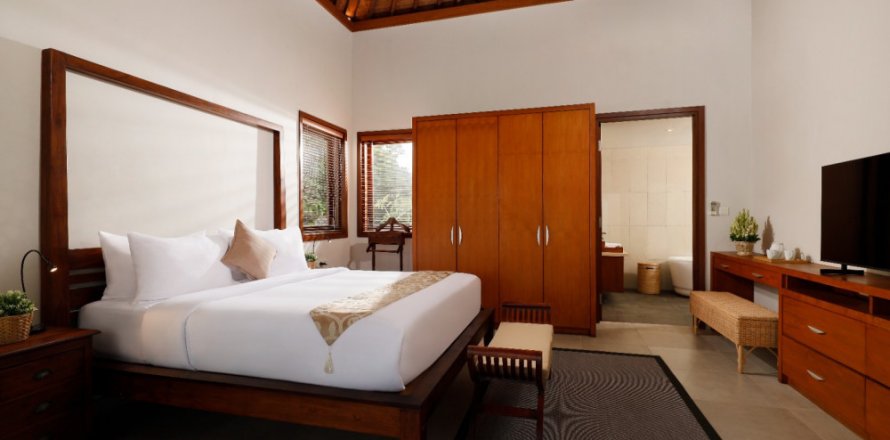 3 bedrooms Villa in Canggu, Badung, Bali (11954)