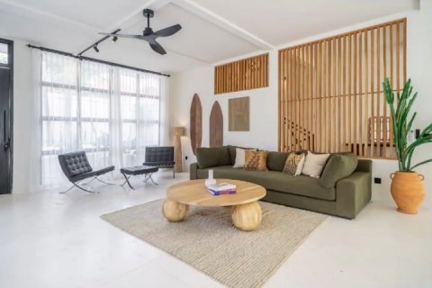 4 bedrooms Villa in Canggu, Badung, Bali (1354) 18
