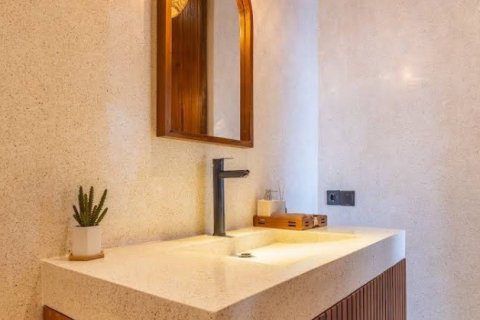 270m2 Villa in Seminyak, Badung, Bali (10191) 24