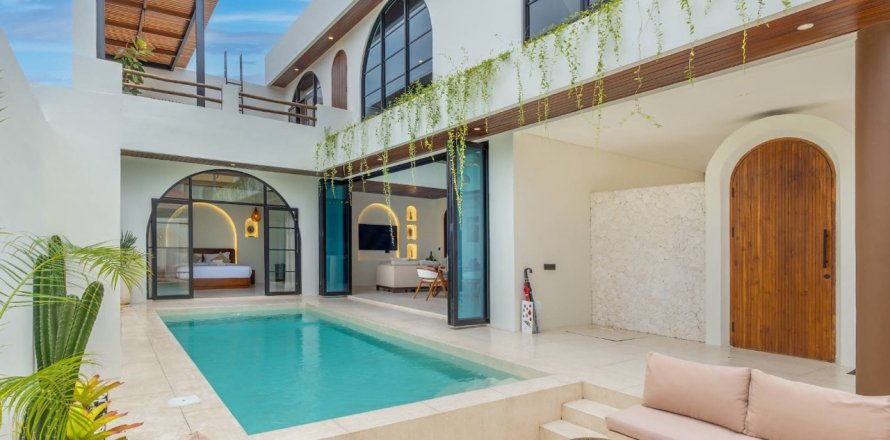 Studio Villa in Seminyak, Badung, Bali (10191)