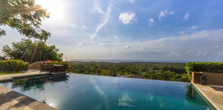 4 bedrooms Villa in South Kuta, Badung, Bali (1481)