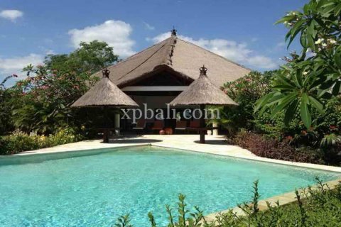 Vila 2 kamar tidur di Lovina, Anturan, Buleleng, Bali (5992)