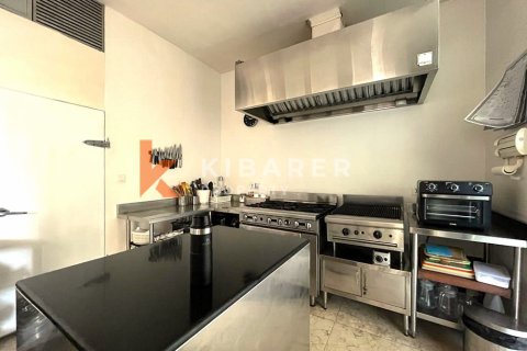 4 bedrooms Villa in Kerobokan, Badung, Bali (12872) 16