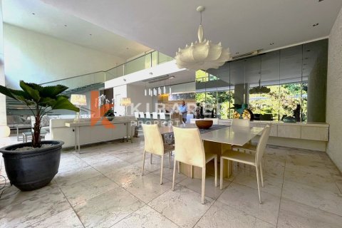 4 bedrooms Villa in Kerobokan, Badung, Bali (12872) 11