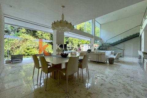 4 bedrooms Villa in Kerobokan, Badung, Bali (12872) 10