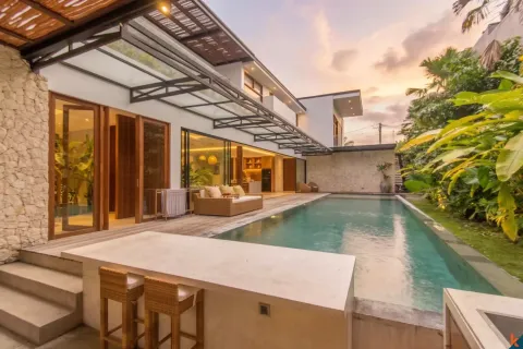 4 bedrooms Villa in Tibubeneng, Badung, Bali (10997) 8
