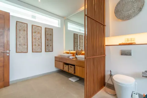 4 bedrooms Villa in Tibubeneng, Badung, Bali (10997) 29