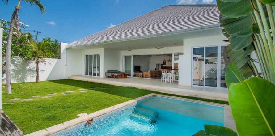 5 bedrooms Villa in Kerobokan, Badung, Bali (11816)