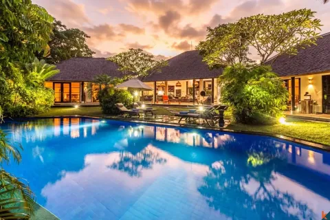 Vila 4 kamar tidur di Badung, Bali (11114)