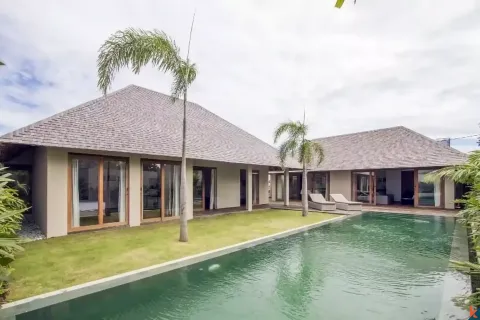 3 bedrooms Villa in Badung, Bali (11388) 2