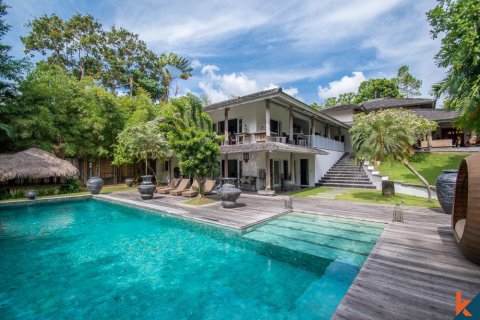 Vila 4 kamar tidur di Badung, Bali (11630)