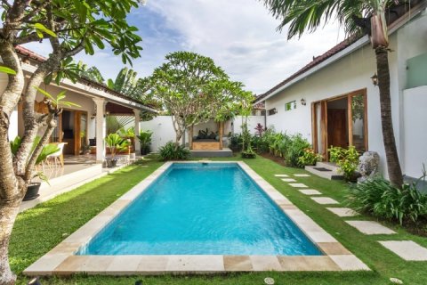Vila 3 kamar tidur di Seminyak, Badung, Bali (1799)