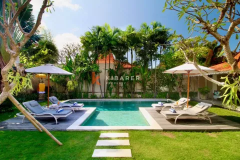 Vila 4 kamar tidur di Tibubeneng, Badung, Bali (12441) 2