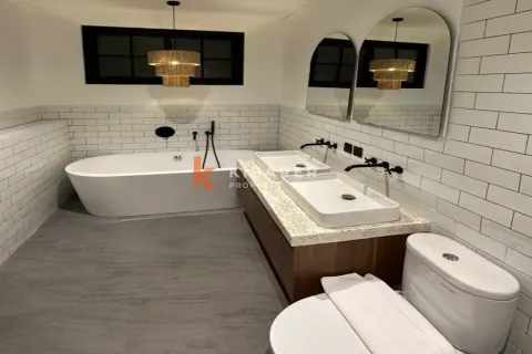 2 bedrooms Villa in Tumbak Bayuh, Mengwi, Badung, Bali (13255) 4