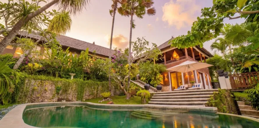 4 bedrooms Villa in Jimbaran, Badung, Bali (10940)