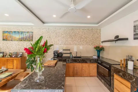 3 bedrooms Villa in Kerobokan, Badung, Bali (11022) 12