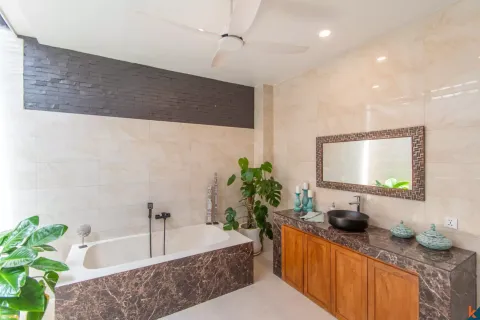 3 bedrooms Villa in Kerobokan, Badung, Bali (11022) 16