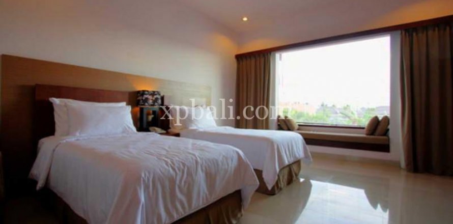 4 bedrooms Villa in Seminyak, Badung, Bali (1018)