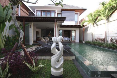 4 bedrooms Villa in Seminyak, Badung, Bali (1018) 8
