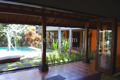 4 bedrooms Villa in Tabanan, Bali (1019) 16