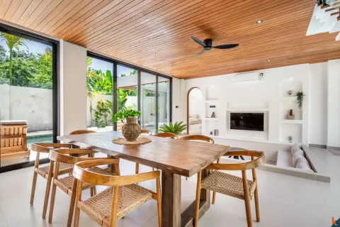 4 bedrooms Villa in South Denpasar, Denpasar, Bali (10909) 16