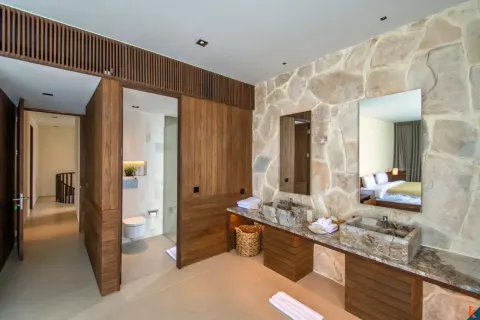 3 bedrooms Villa in Tumbak Bayuh, Mengwi, Badung, Bali (11220) 19