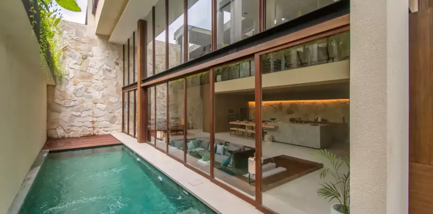 3 bedrooms Villa in Tumbak Bayuh, Mengwi, Badung, Bali (11220)