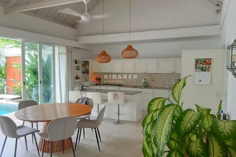 Vila 4 kamar tidur di Tibubeneng, Badung, Bali (12906) 2