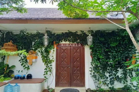 Vila 4 kamar tidur di Tibubeneng, Badung, Bali (12906) 9