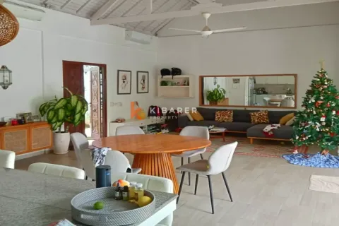 Vila 4 kamar tidur di Tibubeneng, Badung, Bali (12906) 3