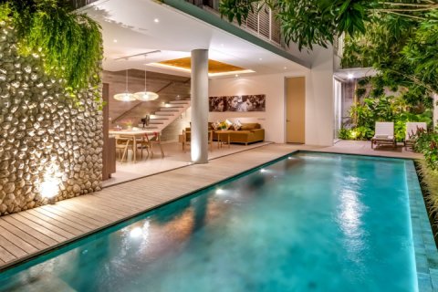 Vila 2 kamar tidur di Seminyak, Badung, Bali (5731)