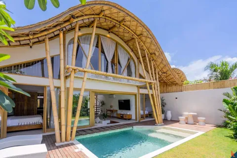 Vila 3 kamar tidur di Tibubeneng, Badung, Bali (10844)