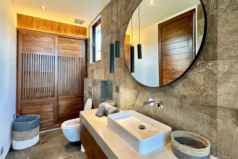 4 bedrooms Villa in Badung, Bali (10845) 20