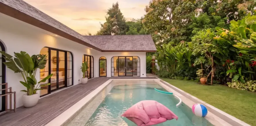 3 bedrooms Villa in South Kuta, Badung, Bali (14074)