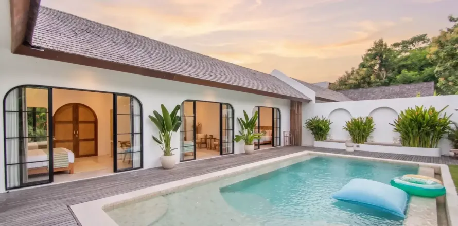 3 bedrooms Villa in South Kuta, Badung, Bali (14075)
