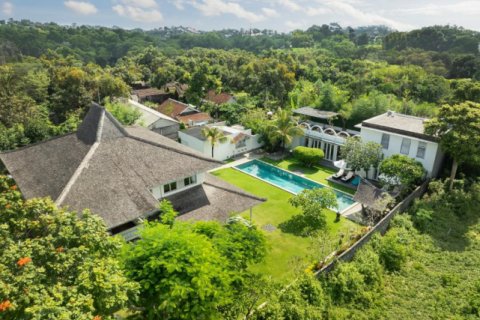 Vila 4 kamar tidur di Jimbaran, Badung, Bali (1500)