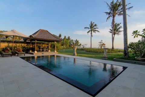 Vila 4 kamar tidur di Tabanan, Bali (1497)