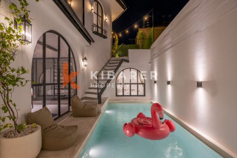 Vila 3 kamar tidur di Tibubeneng, Badung, Bali (12686)