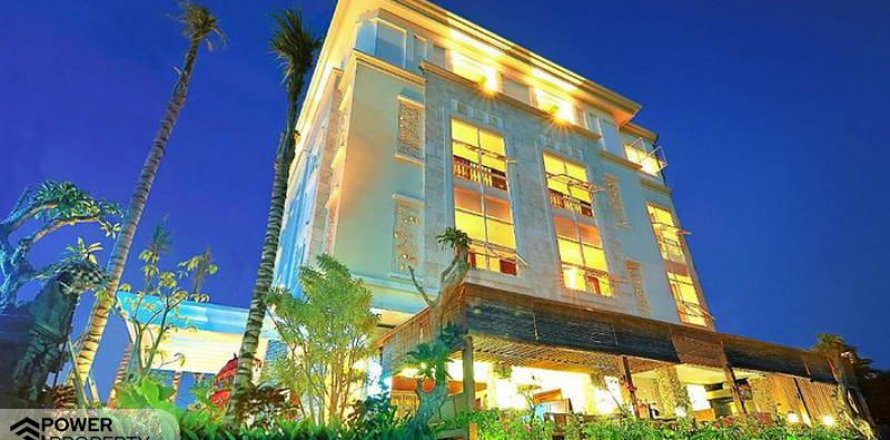 90 bedrooms Hotel in Kuta, Badung, Bali (8175)