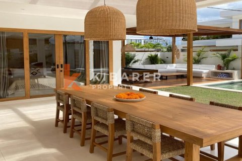 Vila 4 kamar tidur di Kuta, Badung, Bali (12486) 9