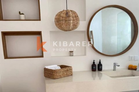 Vila 4 kamar tidur di Kuta, Badung, Bali (12486) 14