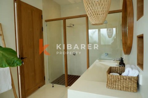Vila 4 kamar tidur di Kuta, Badung, Bali (12486) 17