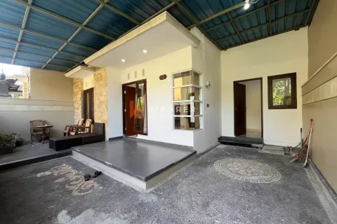 Vila 3 kamar tidur di Kuta, Badung, Bali (12454)