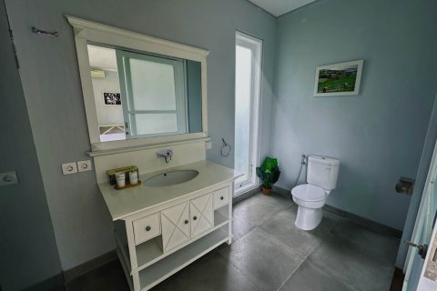Вилла 250м2 в Бадунг, Бали (10499) 15