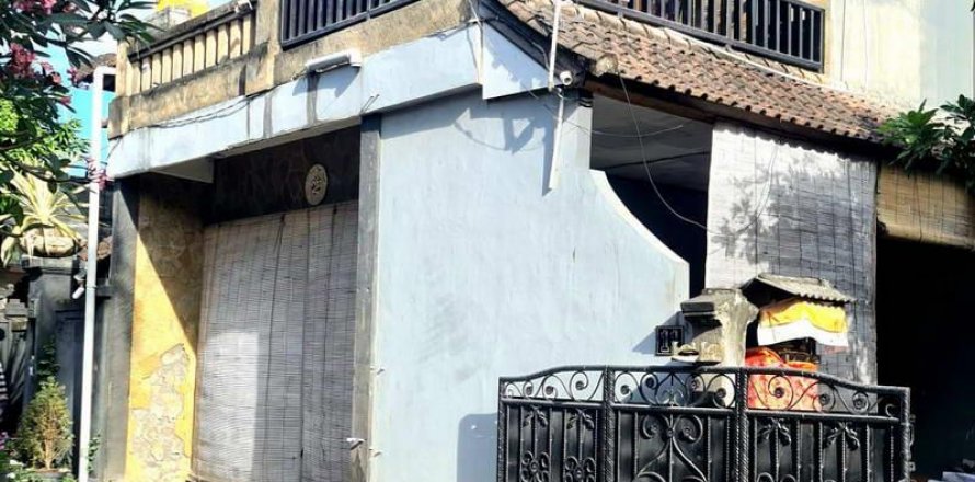 5 bedrooms Villa in Denpasar, Bali (5422)